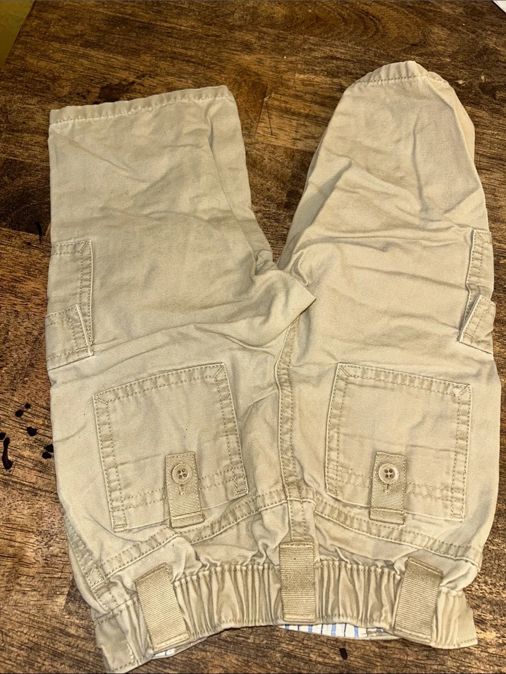 #74 GAP Tan Cargo Shorts with Striped Waistband